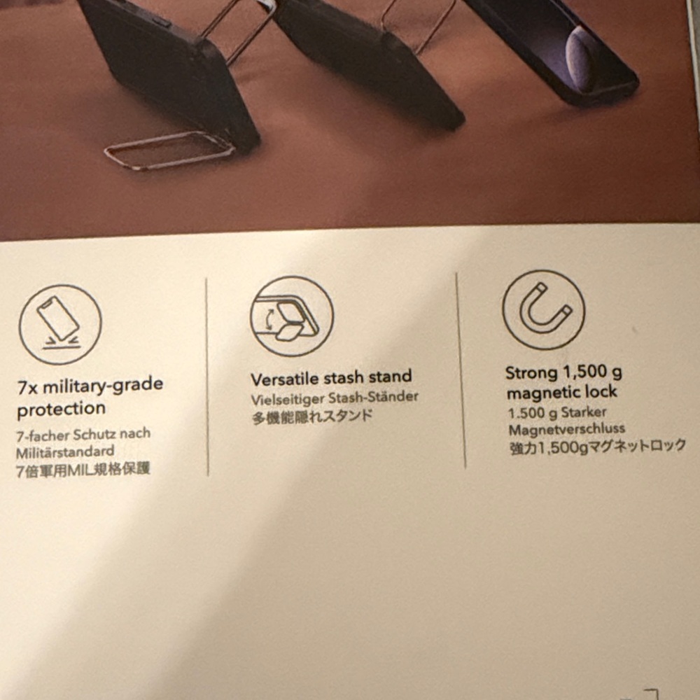 Iphone 17 Pro Tough Magnetic Case - Picture 3 of 5
